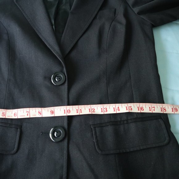 Kensie Pin Stripe Blazer - Picture 14 of 15